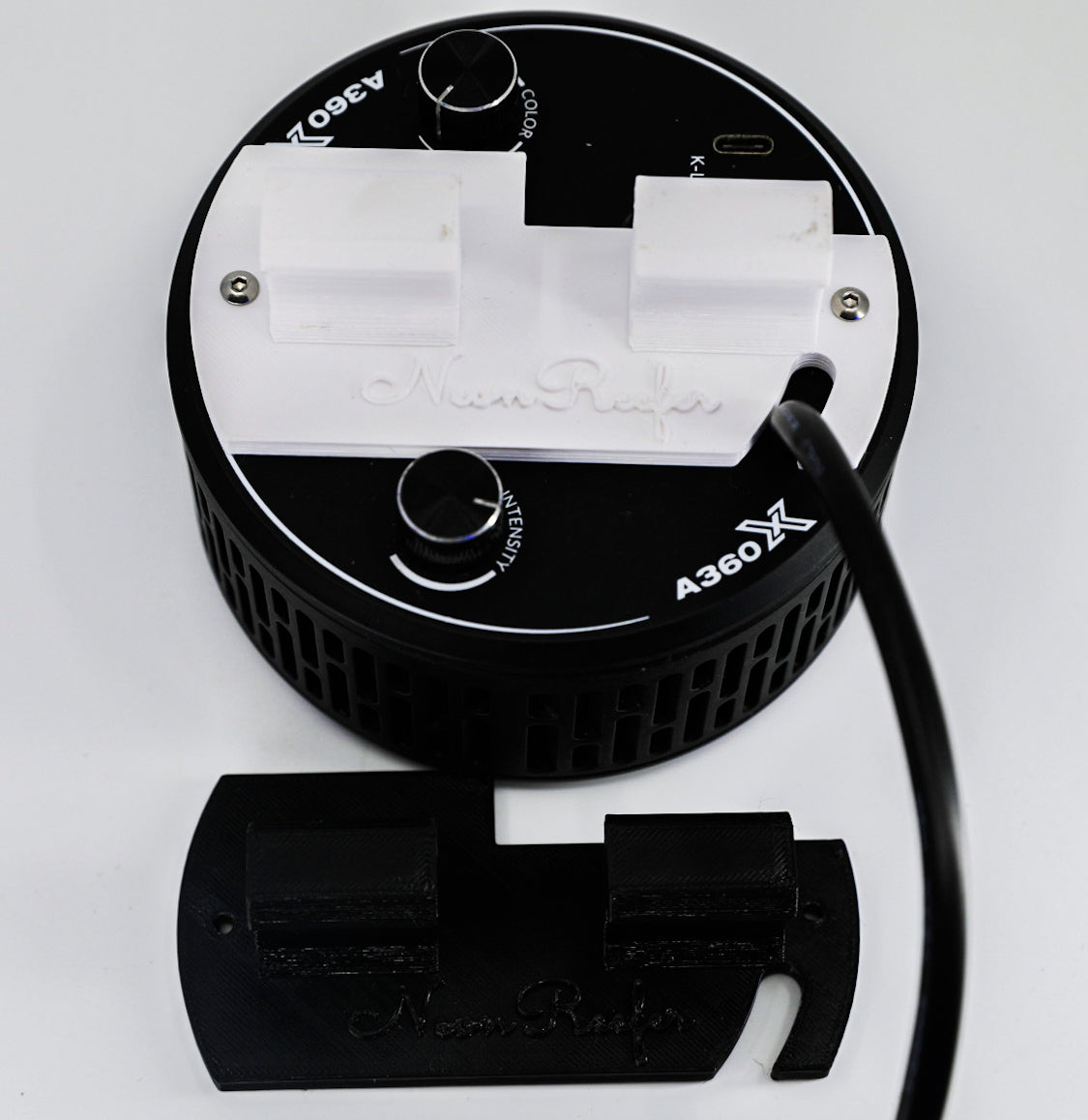 The Kessil A360x/A360xe RMS Light Mount